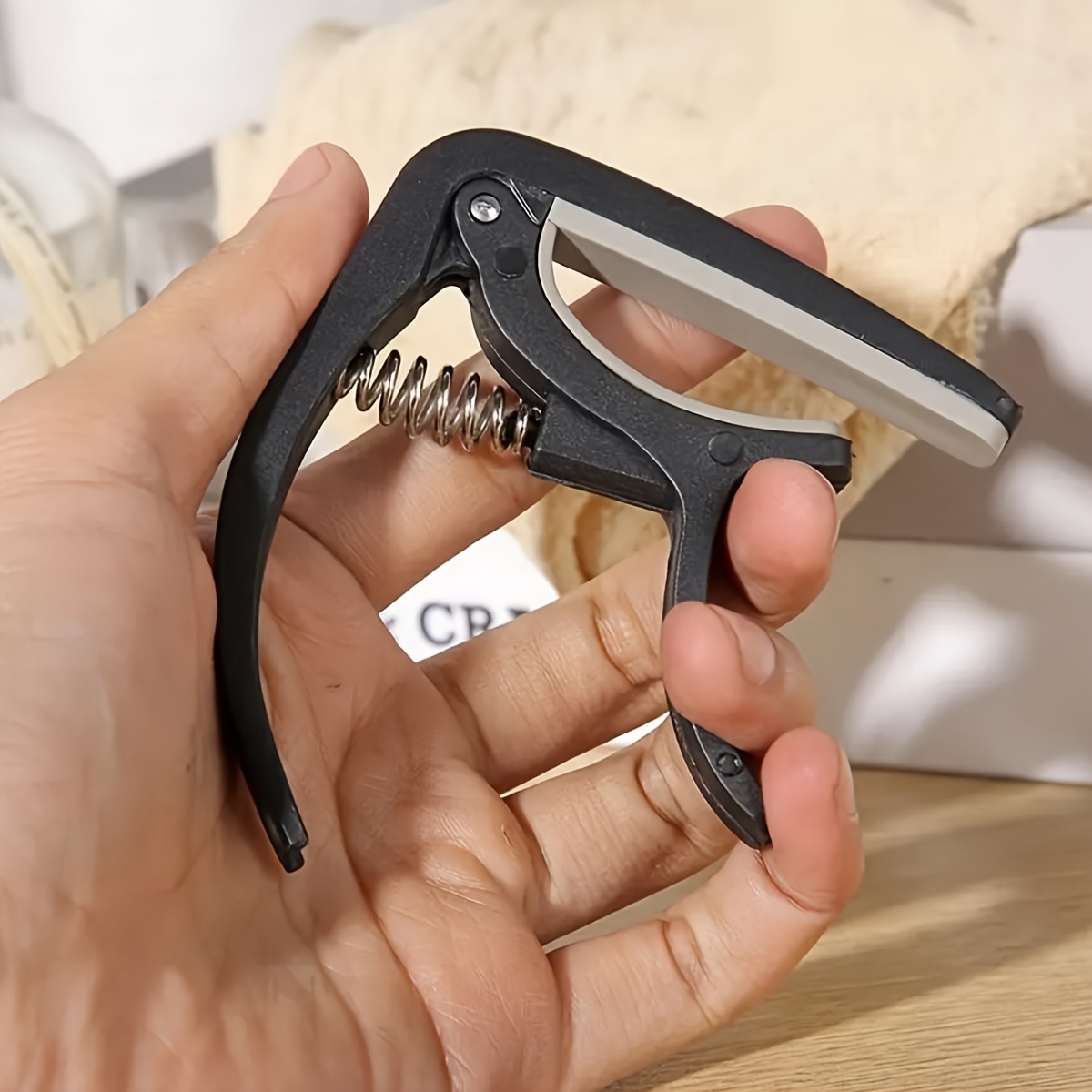 คลิปหนีบกีตาร์ไม้ทนทาน สำหรับก - Guitar Capo Clip บทวิจารณ์และราคา